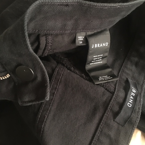 🤩 Must-Have J Brand Jeans - Picture 8 of 8